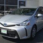 [新着車両紹介] 2015 Toyota Prius v Two